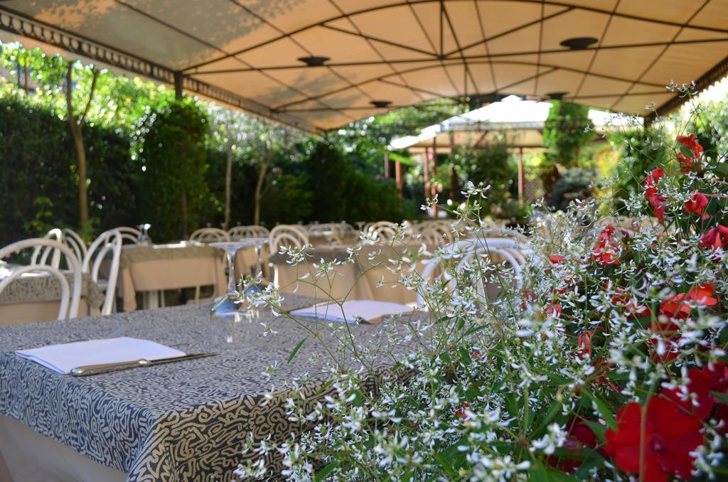 Albergo Giardino Cernobbio Exteriér fotografie